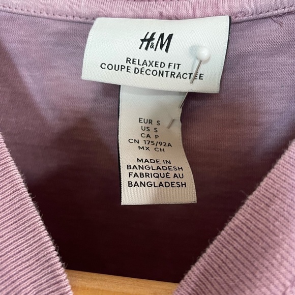 H&M relaxed fit Tshirt - Picture 3 of 4